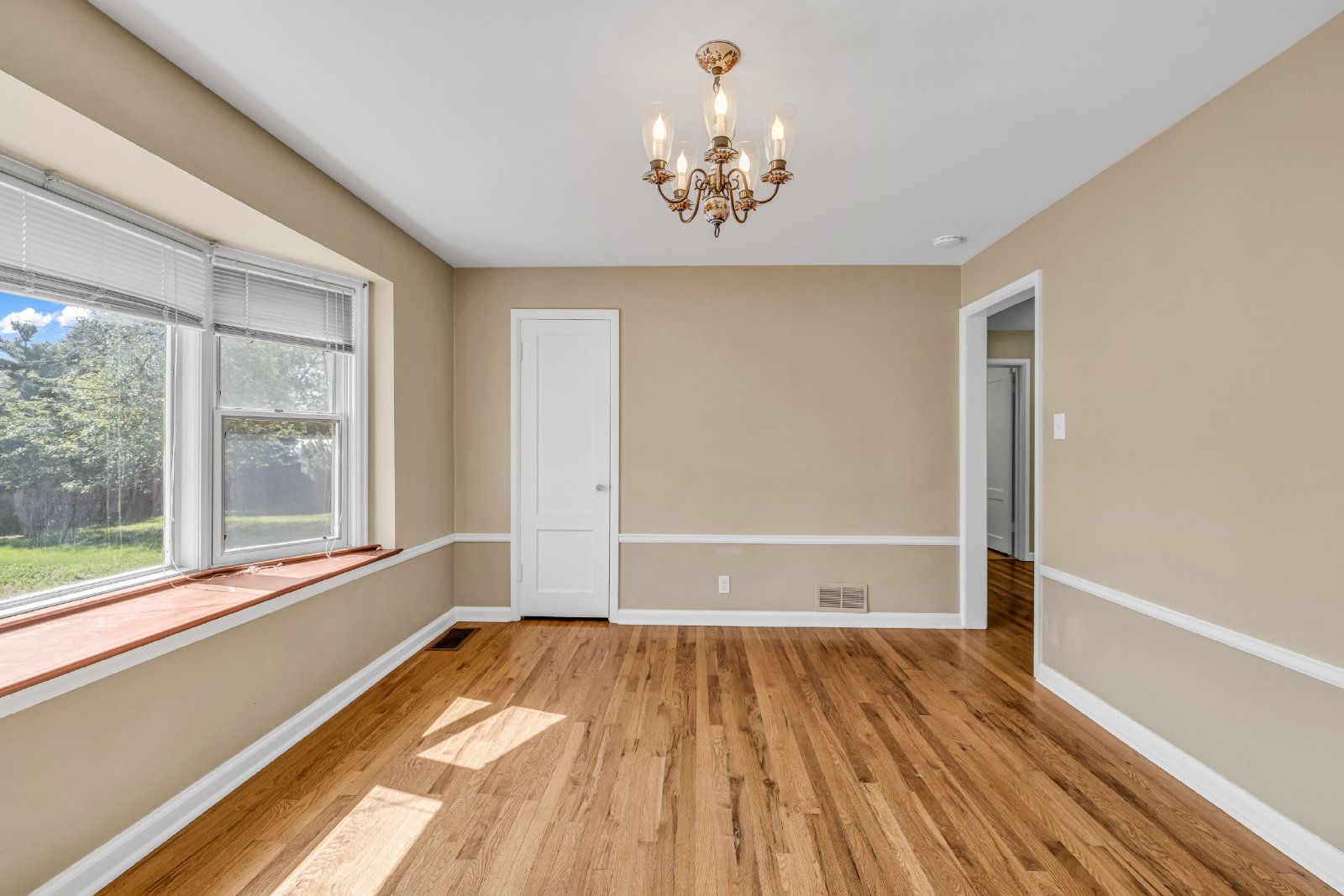 Belmar Beauty! 5bed/ 2.5 bath property image