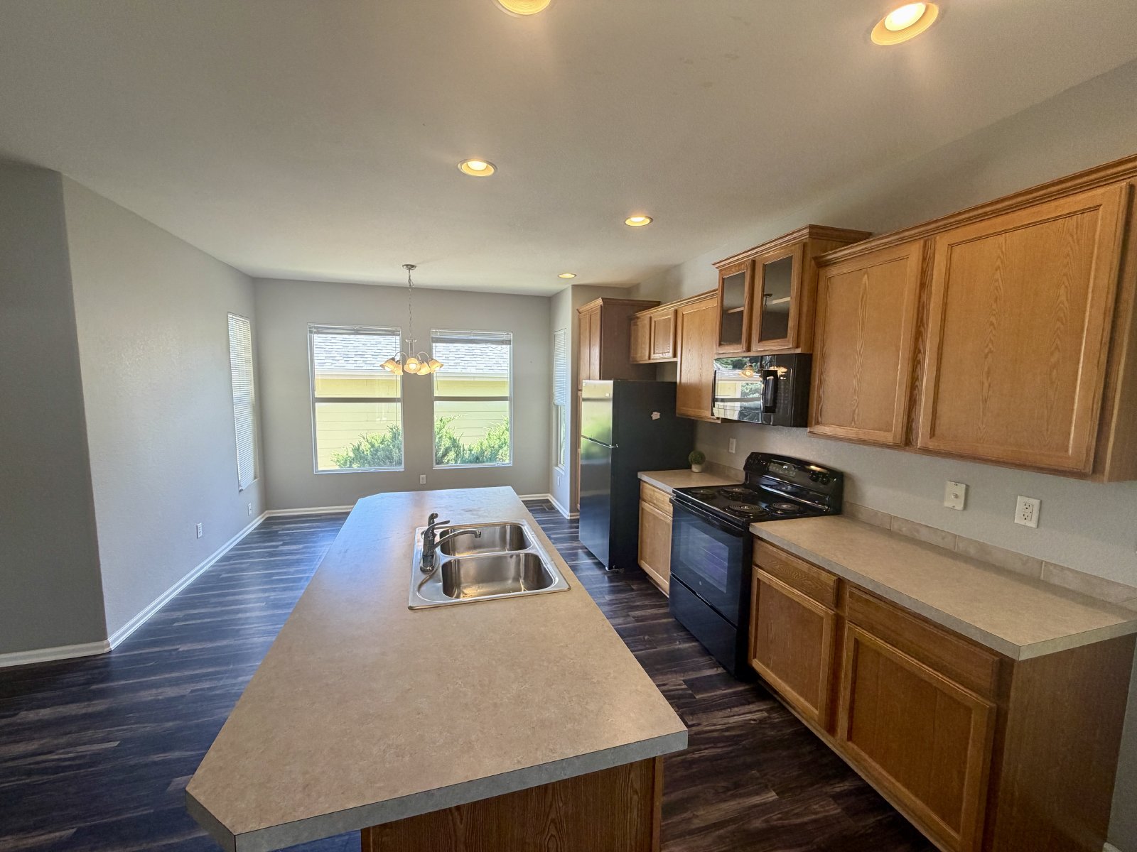 Two Car Garage! Experience the perfect blend of modern amenities in this exceptional property! property image