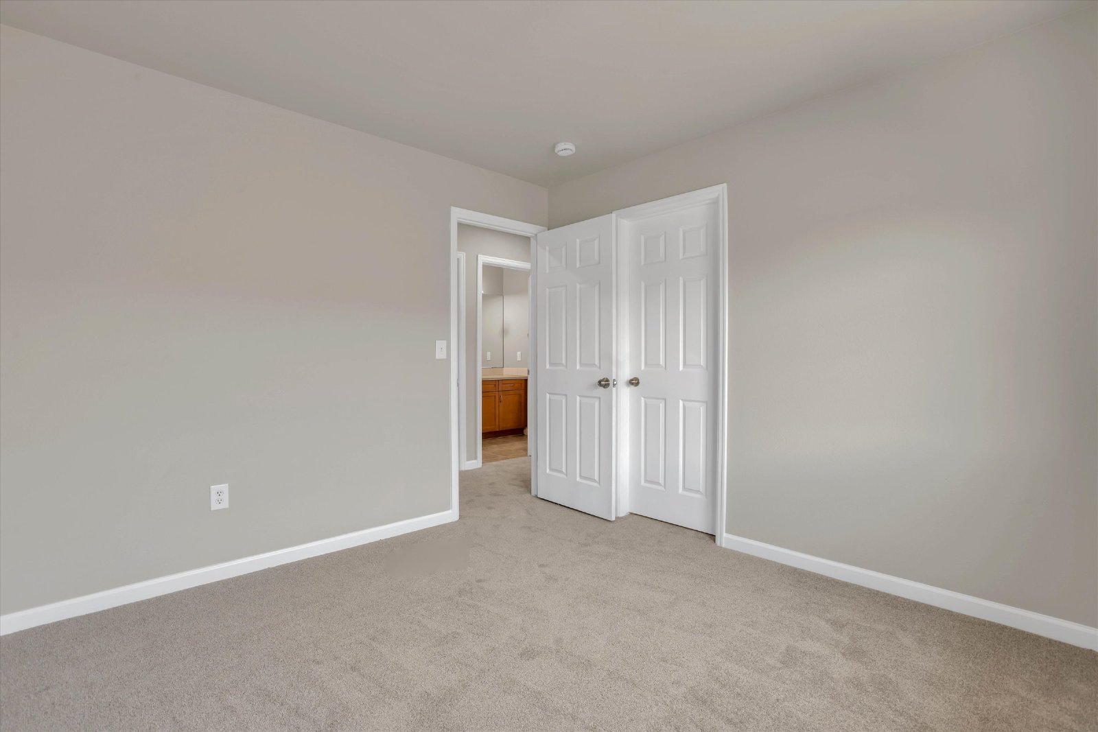5 Bedroom, 3 Bath Home In Copperleaf! property image