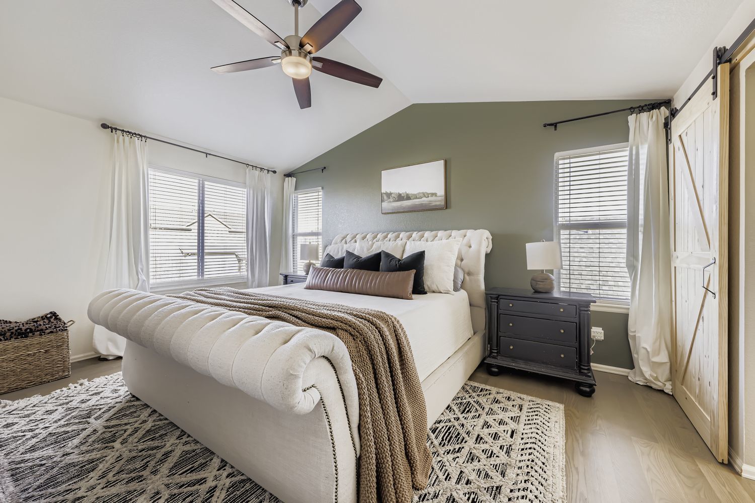 3 Bedrooms, 2.5 Bathrooms minutes from DIA! property image