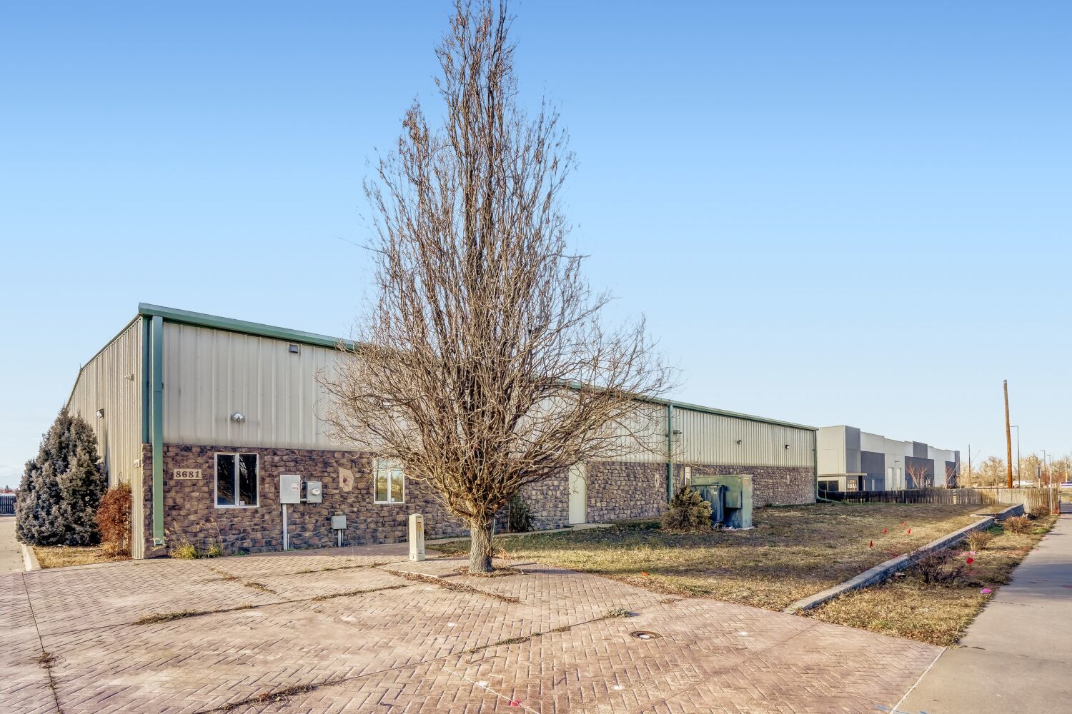 For Sale- Industrial Warehouse with 3 Heated Bays, 2 Private Offices, and 2 Bathrooms property image